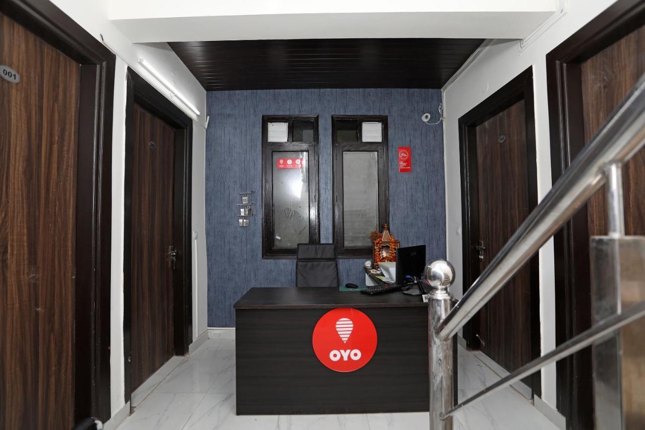 Tipsyy Inn 015 구르가온 외부 사진